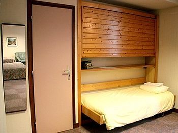 Logis Hotel De La Paix - Турню Екстериор снимка